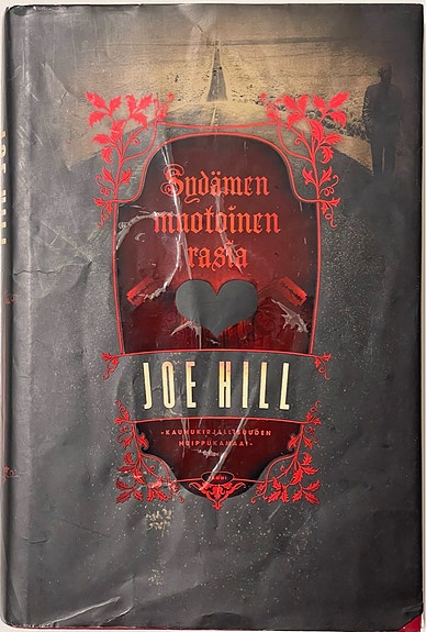 Sydämen muotoinen rasia - Joe Hill