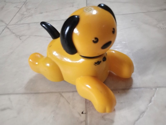 Haukkuva KOIRA Anni Toys