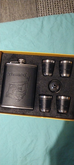 Product image 1 of 2