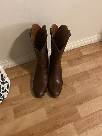 Ranskassa käsintehdyt bootsit