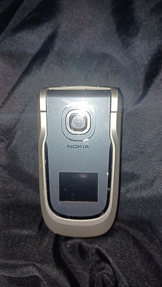 Nokia klassikko simpukka puhelin