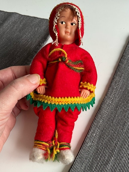 Vanha nukke