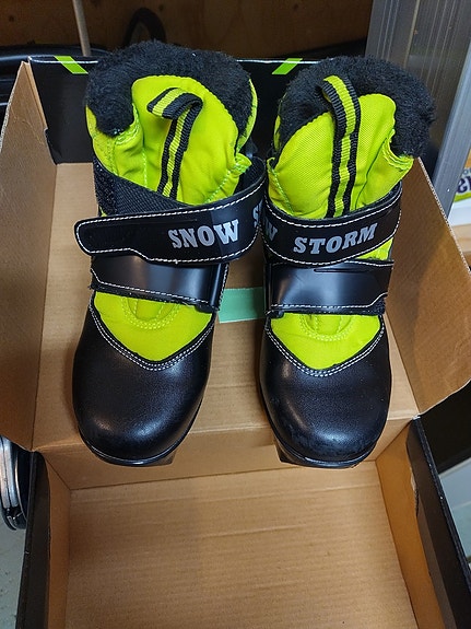 Hiihto monot Snow Storm 32