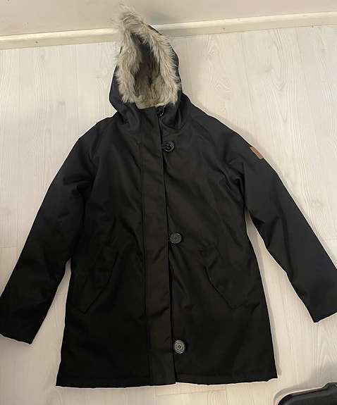 Makia Raglan Parka