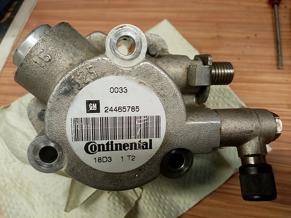 Opel 2,2 korkeapainepumppu