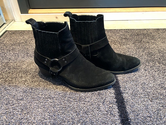 Bootsit 36