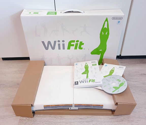 Wii Fit tasapainolauta ja peli