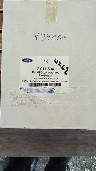 Ford flexiboot vetoakseli suojakumi