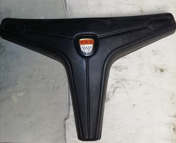 Ford 17-26m P7b ratin painike