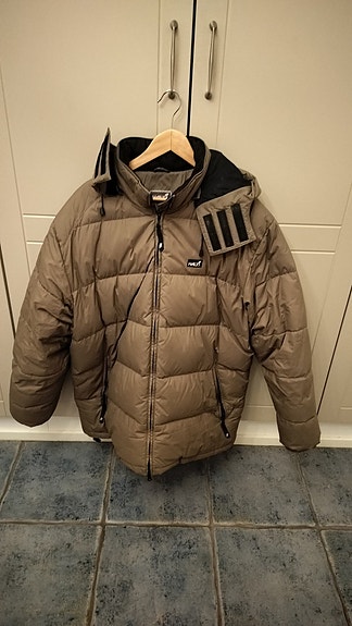 Halti untuvatakki