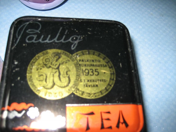 Pauligin tee purkit 1950 2kpl