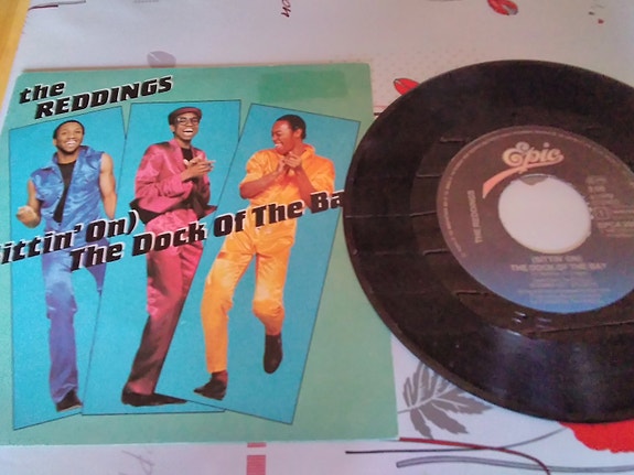 The Reddings 7" (Sittin' on) The dock of the bay