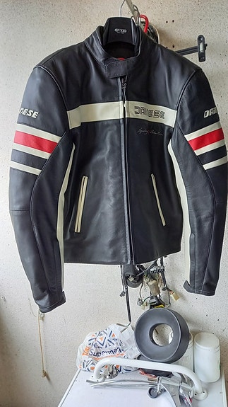 Nahkatakki : dainese, koko 46 ( uusi )
