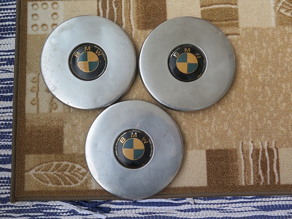 BMW kapselit.3 kpl.