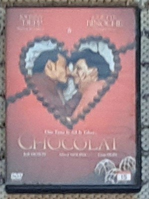 The chocolat / pieni suklaapuoti dvd