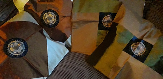 Product image 1 of 3