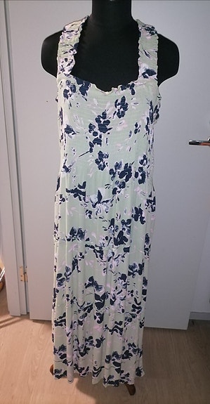 Myynti veromoda curve mekko koko 54