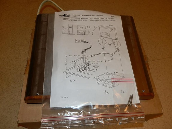 Product image 3 of 3