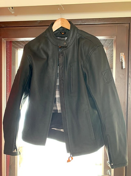 Product image 1 of 5
