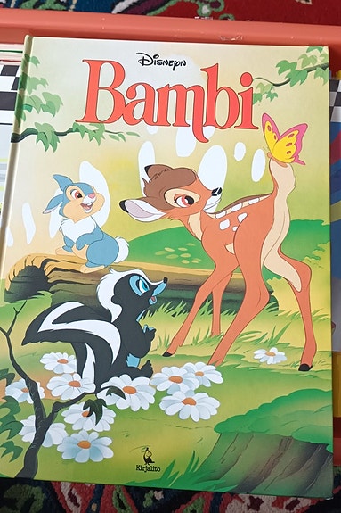 Disneyn Bambi-kirja