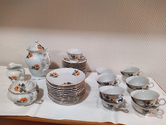 Product image 1 of 6