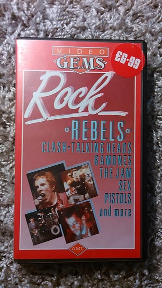 Product image 1 of 3