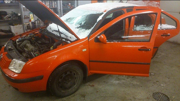 VW Bora 1.4, osina