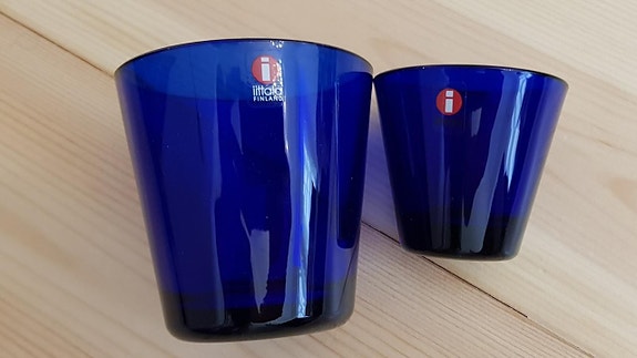 Iittala Kartio koboltinsininen lasi eri kokoja