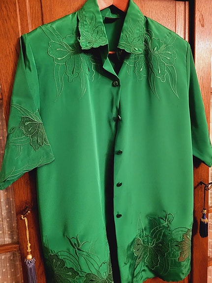 Product image 1 of 4