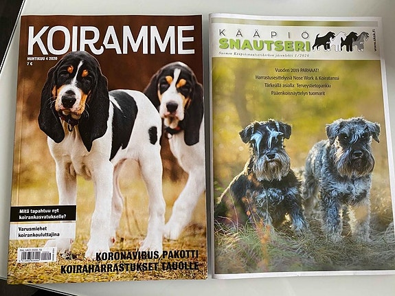 Kääpiösnautseri-lehtiä