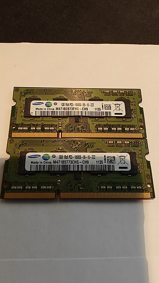 Samsung (PC3-10600) 1+2GB  DDR3 SODIMM