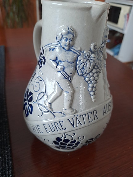 Retro kannu ja vati sekä kannu