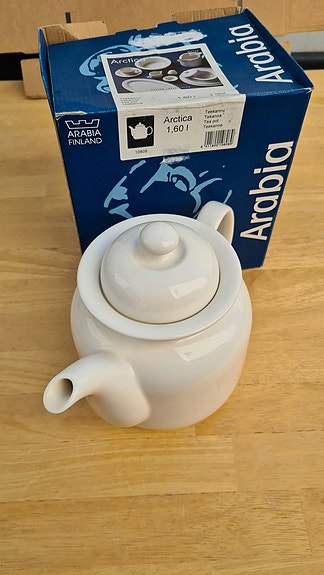 Arabian 1,6 L Teekannu Arctica sarjan