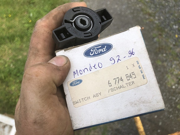 Ford Mondeo Virtalukonpohja 92-9/96