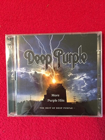 CD -levyjä Deep Purple