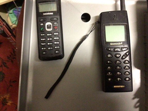 Mobilephone Benefon puhelin phone telefon Nokia