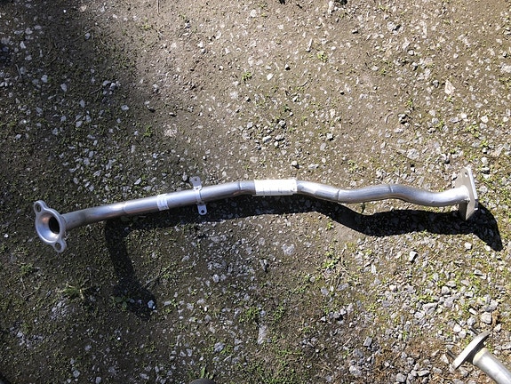 Nissan Micra K11 Etuputki Alkuperäinen 93-00