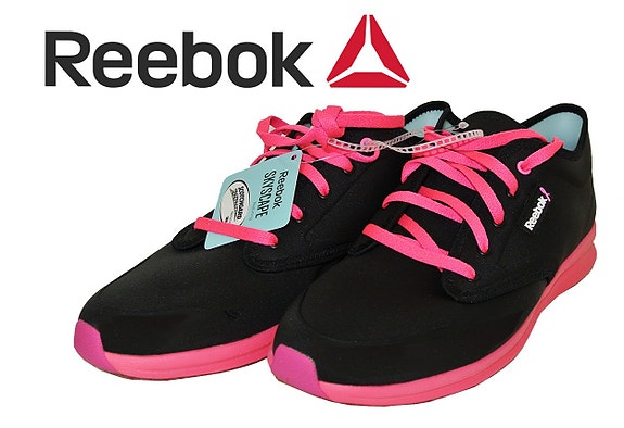 UUDET Naisten REEBOK Kävelykengät (38,50) HYVINKÄÄ