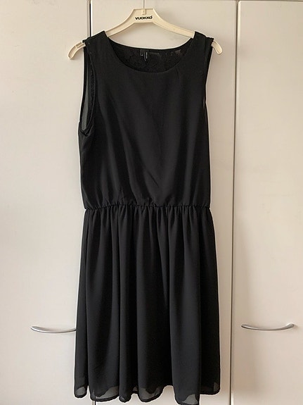 Vero moda musta juhlamekko
