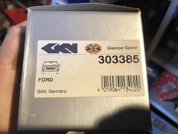 Ford Focus 1.8/2.0 Ulompi Vetonivel 98-05