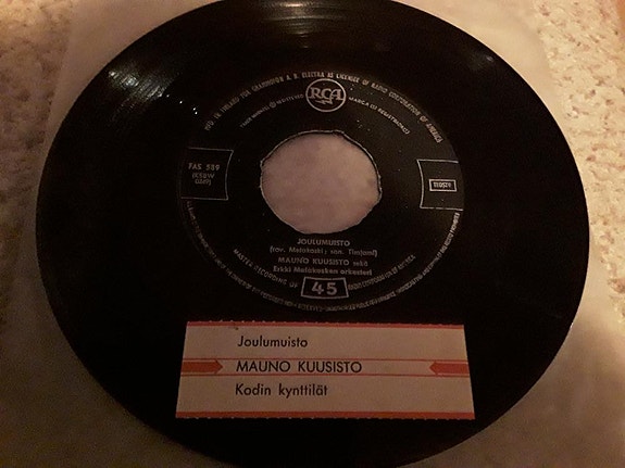Mauno Kuusisto 7" Joulumuisto / Kodin kynttilät