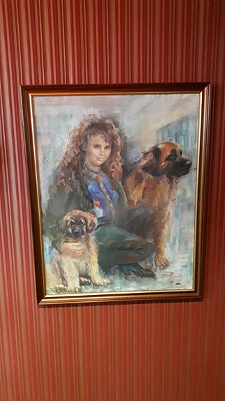 Taulu, Riitta Väisänen sekä koirat
