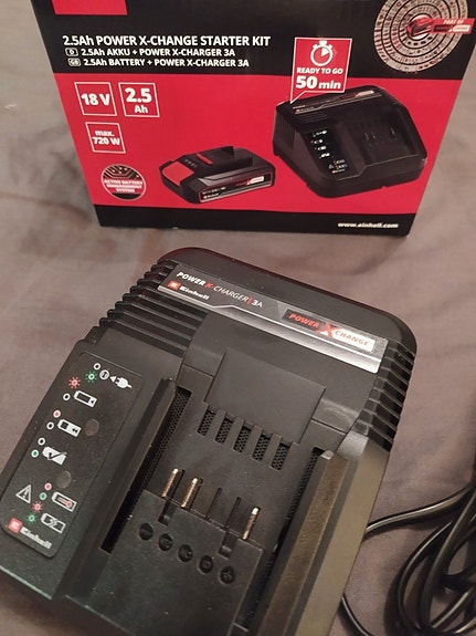 Uusi Einhell 18V akkulaturi Power X Change