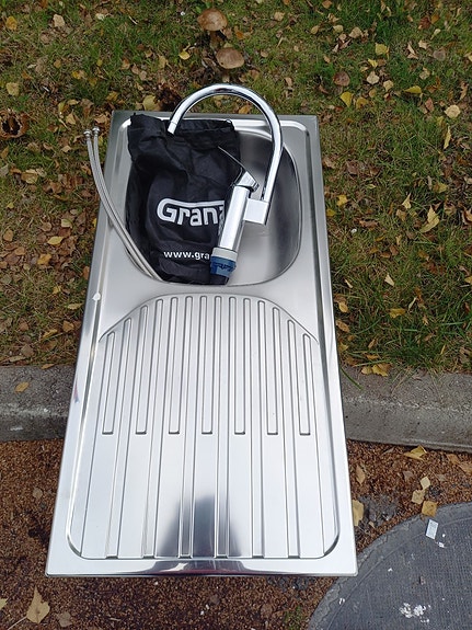 Product image 1 of 2