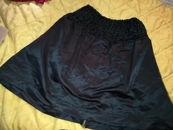 Product image 1 of 7
