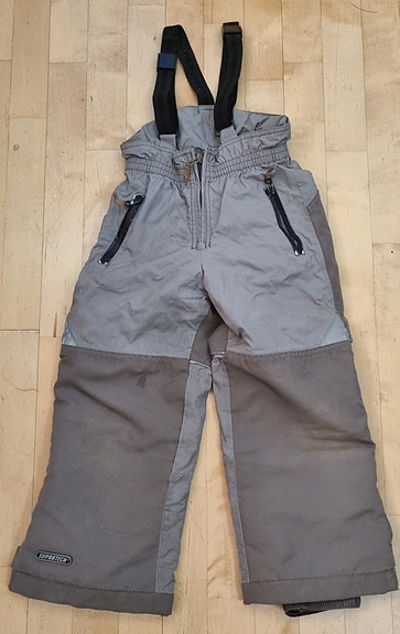 Toppahousut henkseleillä koko 116cm