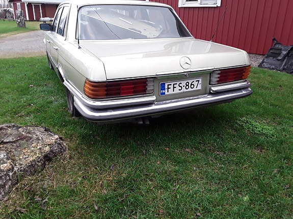 Mercedes benz W116 280s 1976
