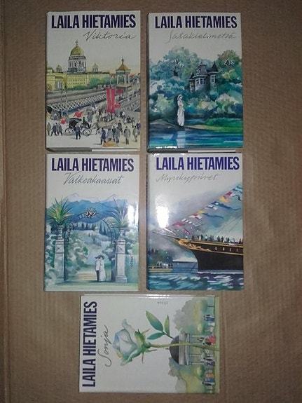 Sonja-sarja - Laila Hietamies