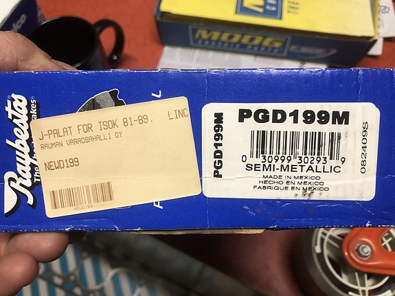 Ford/Lincoln/Mercury Etujarrupalat Raybestos 81-