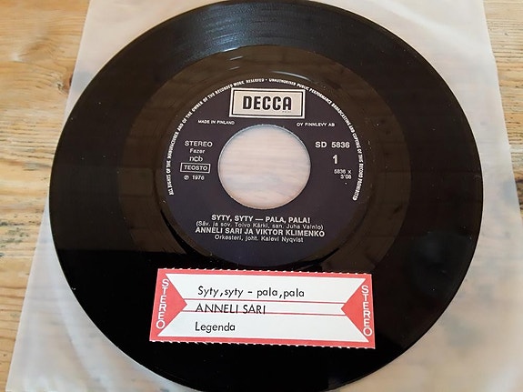 Anneli Sari & Viktor Klimenko 7" Single